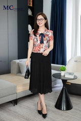 ÁO THỜI TRANG HỌA TIẾT CỔ SEN PHỐI NƠ