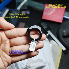 NHẪN YÊN NGỰA PHONG THUỶ NGỌC BÍCH ĐEN TỰ NHIÊN