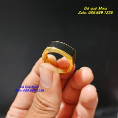 NHẪN NGỌC BÍCH ĐEN TỰ NHIÊN BỌC VÀNG 14K