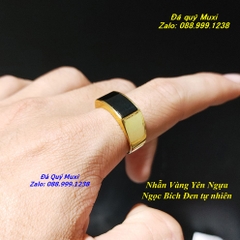 NHẪN NGỌC BÍCH ĐEN TỰ NHIÊN BỌC VÀNG 14K