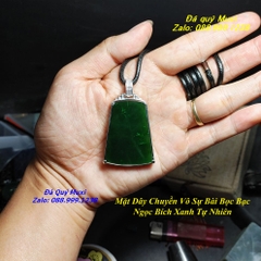 MẶT DÂY CHUYỀN VÔ SỰ BÀI NGỌC BÍCH XANH TỰ NHIÊN BỌC BẠC