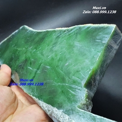 NGỌC BÍCH NEPHRITE - HÀNG THÔ TỰ NHIÊN