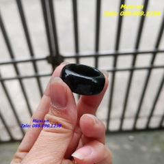NHẪN NGỌC PHONG THUỶ NGỌC BÍCH ĐEN TỰ NHIÊN