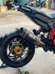 HYPERMOTARD 821 ĐEN