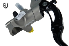 Tay thắng Accossato Billet 16x18 Evolution Đen