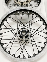 Mâm KINEO Triumph Street Scrambler Đen Bạc