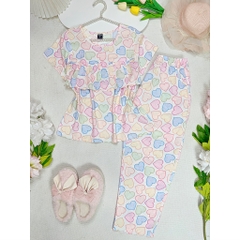 9 tấc bèo ngực