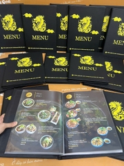 Menu bìa da đinh tán trong túi nilong in UV _ Thiết kế trong cầm tay _ Ngon Cornor