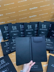 Menu bìa da gáy còng 4 trấu in UV bên trong túi nilong _ Mộc Kim Quán