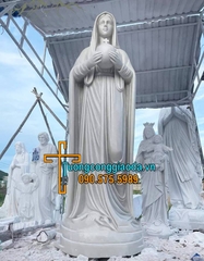 Mẫu Tượng Đức Mẹ Hòa Bình Bằng Đá Tại Sài Gòn