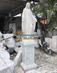 Tượng Ban Ơn Bằng Đá Trắng Cao 1m5 Đế Cao 1m Đẹp