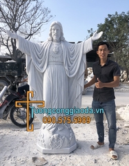 Tượng Chúa Cứu Thế Bằng Đá Cẩm Thạch Nguyên Khối Cao 2m2