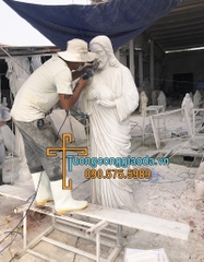 Tượng Chúa Giêsu Ôm Cừu Bằng Đá Trắng Đẹp Cao 2m