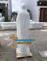 Tượng Đức Mẹ Hòa Bình Đá Trắng Non Nước Đẹp