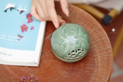Lư gốm liên hoa men ngọc