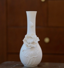 Bình hoa sen sứ trắng 25cm