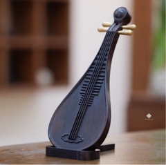 Đàn tỳ bà xông trầm gỗ mun