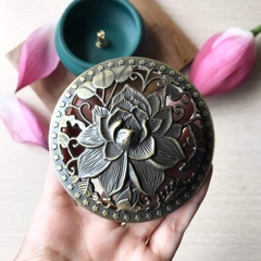 Lư gốm hoa sen xanh