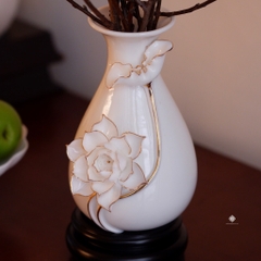 Bình hoa sen sứ trắng