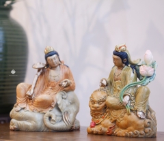 Tượng đồng Văn Thù Bồ Tát tự tại vô ngại