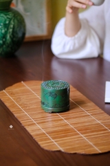 Lư đồng thiên hải ngư đồ xanh lá