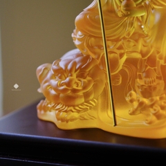 Tượng Địa Tạng Bồ tát cưỡi Đế Thính lưu ly 13cm (không kèm đế)