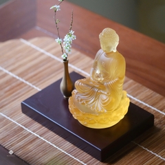 Góc an Đức Phật A Di Đà lưu ly vàng