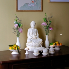 Ban thờ Đức Phật A Di Đà sứ vàng