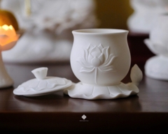Ban thờ Ta Bà Tam Thánh sứ trắng