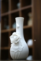 Bình hoa sen sứ trắng 20cm