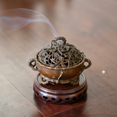 Lư đồng cổ trúc