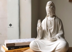 Tượng gốm trắng Quan Âm Bồ tát
