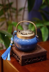 Lư đồng cát tường màu xanh có quai
