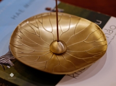 Đĩa đồng lá sen