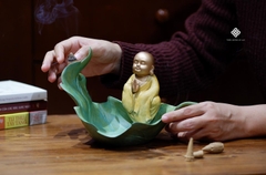 Lư đồng thiền định trên thuyền lá