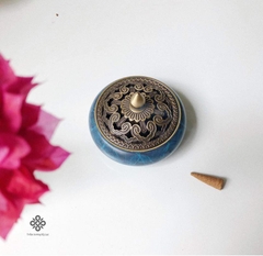 Lư đồng vân mây xanh