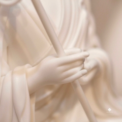 Tượng Địa Tạng Bồ tát cưỡi Đế Thính sứ trắng