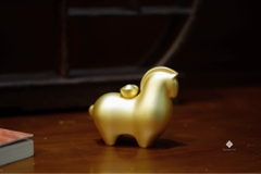 Tượng đồng mạ vàng lộc mã