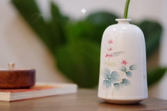 Bình gốm hoa lá vẽ tay 14cm