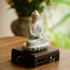 Tượng Phật Thích Ca thiền định gốm men ngọc 14cm
