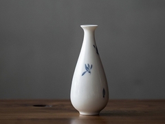 Bình gốm hoa lan vẽ tay dáng giọt nước 15.5cm