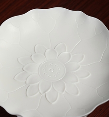 Đĩa bồng hoa sen sứ trắng 22cm