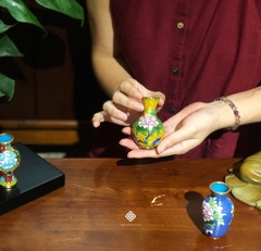 Bộ 5 bình sứ tráng men khảm pháp lam
