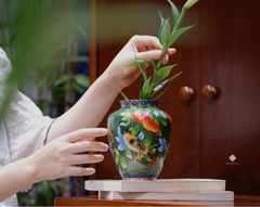 Chum đồng khảm pháp lam màu xanh lục