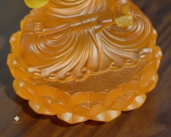 Tượng Đức Phật A Di Đà lưu ly hổ phách 20.5cm