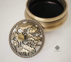 Lư đồng hoa sen vàng chân cao