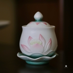 Chén nước hoa sen sứ màu 9.7cm