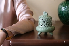 Lư gốm men ngọc hoa sen cổ điển