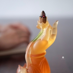 Lư thác khói Niêm hoa lưu ly hổ phách