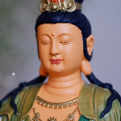 Tượng đồng Quán Tự Tại thuỷ nguyệt